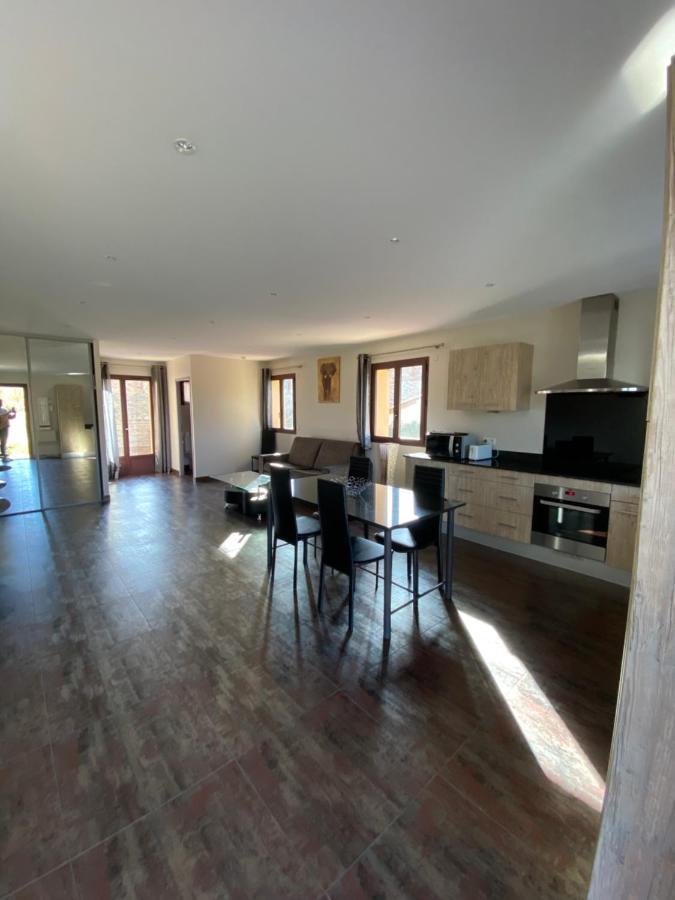 Appartement Les Coulisses du Domaine de la Tannerie à Prades  Extérieur photo